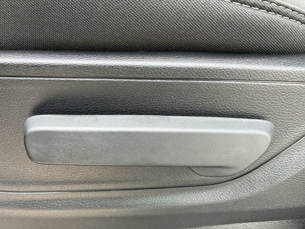 Thumbnail: 2026 RAM 1500 - 17