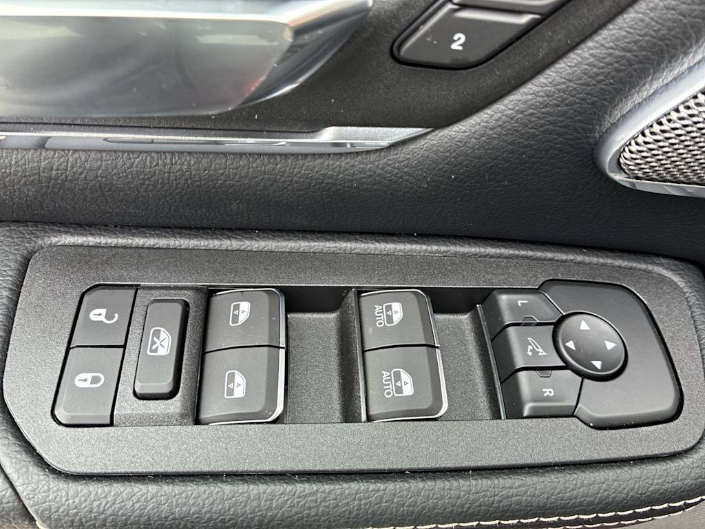 Thumbnail: 2026 RAM 1500 - 21