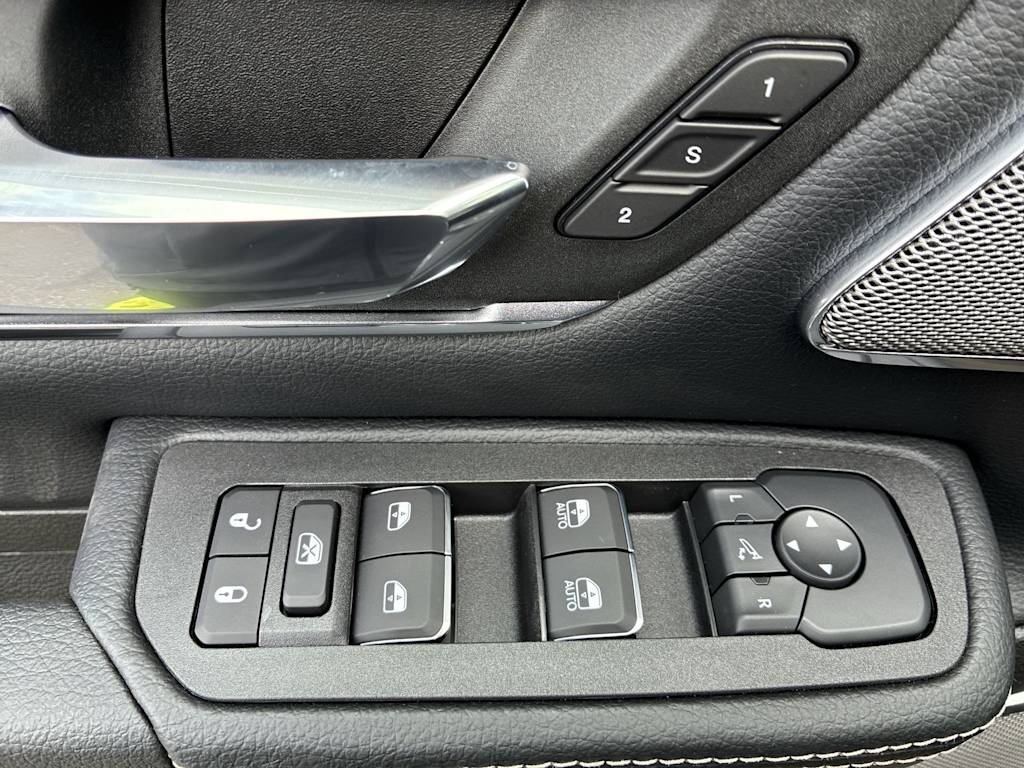 Thumbnail: 2026 RAM 1500 - 20
