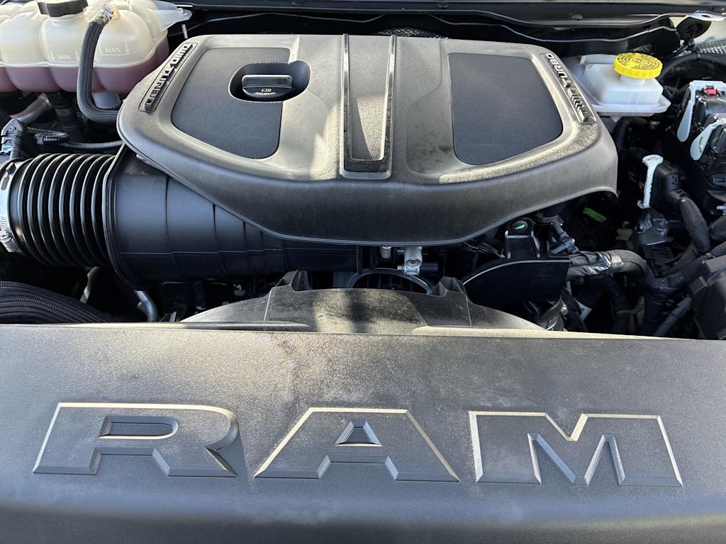 Thumbnail: 2025 RAM 1500 - 13
