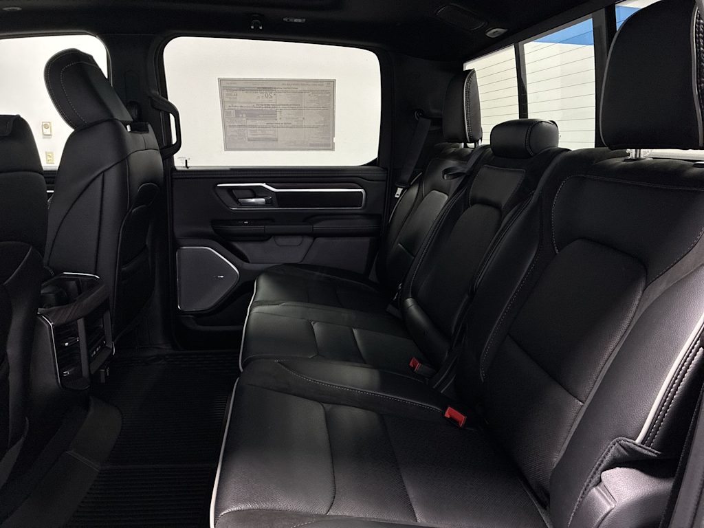 Thumbnail: 2026 RAM 1500 - 9