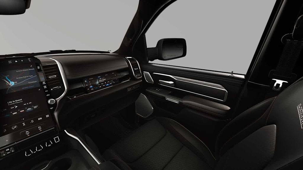Thumbnail: 2026 RAM 1500 - 3