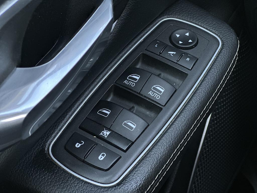 Thumbnail: 2022 RAM 1500 - 19