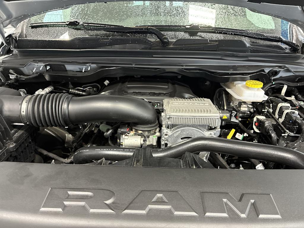 Thumbnail: 2026 RAM 1500 - 8