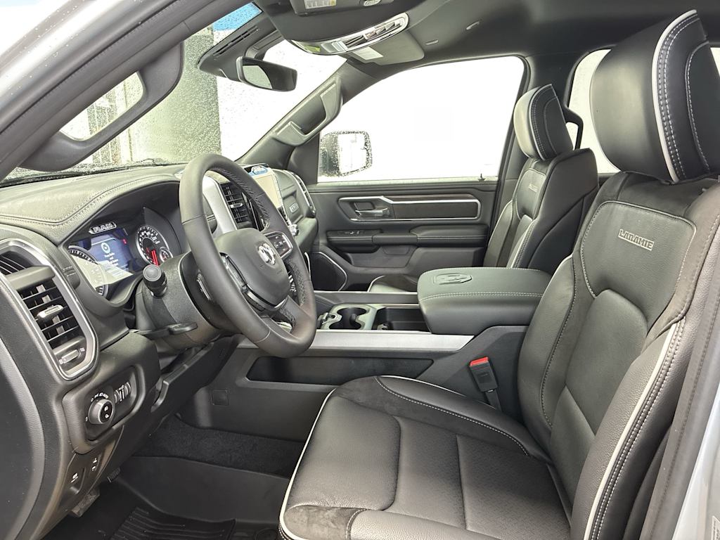 Thumbnail: 2026 RAM 1500 - 9