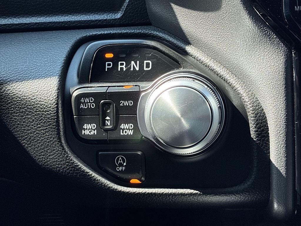 Thumbnail: 2024 RAM 1500 - 21