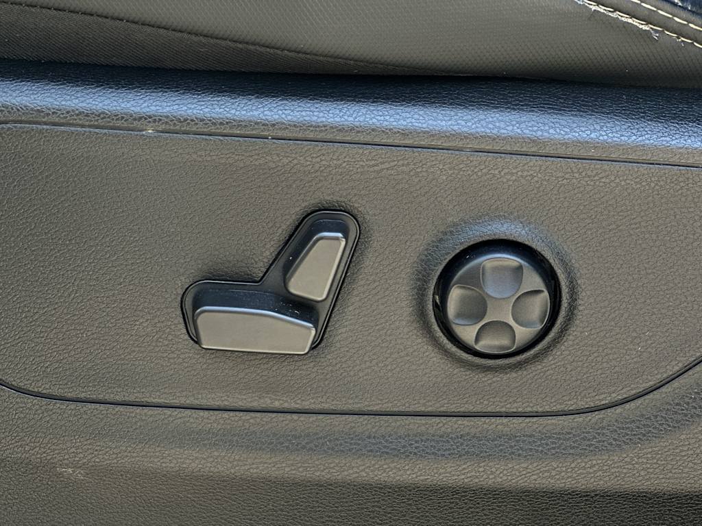 Thumbnail: 2021 RAM 1500 - 18