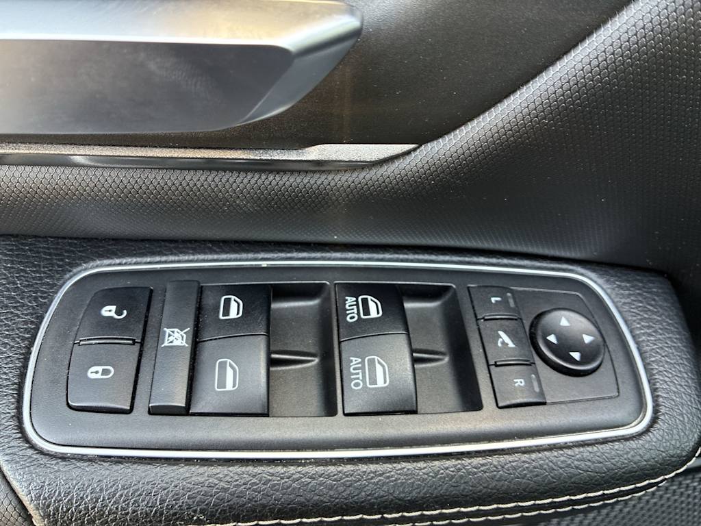 Thumbnail: 2019 RAM 1500 - 19