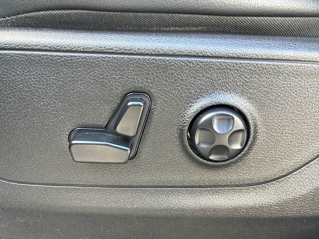 Thumbnail: 2019 RAM 1500 - 18