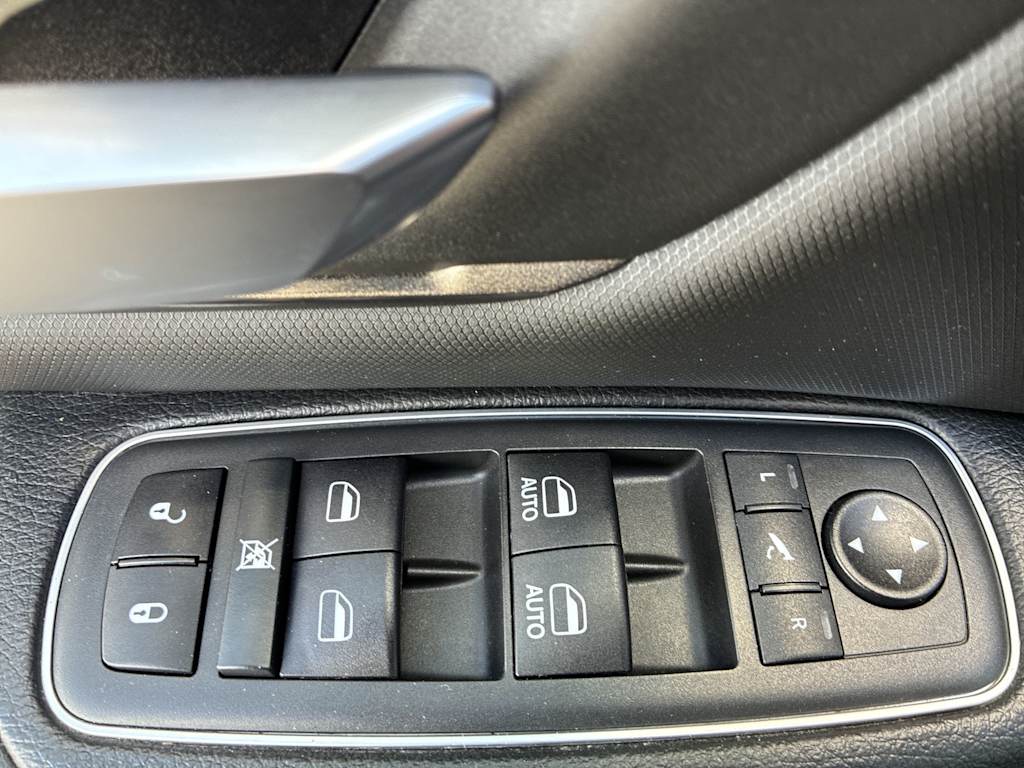 Thumbnail: 2019 RAM 1500 - 19