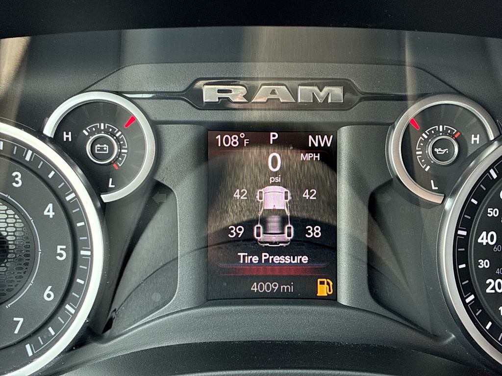Thumbnail: 2026 RAM 1500 - 13