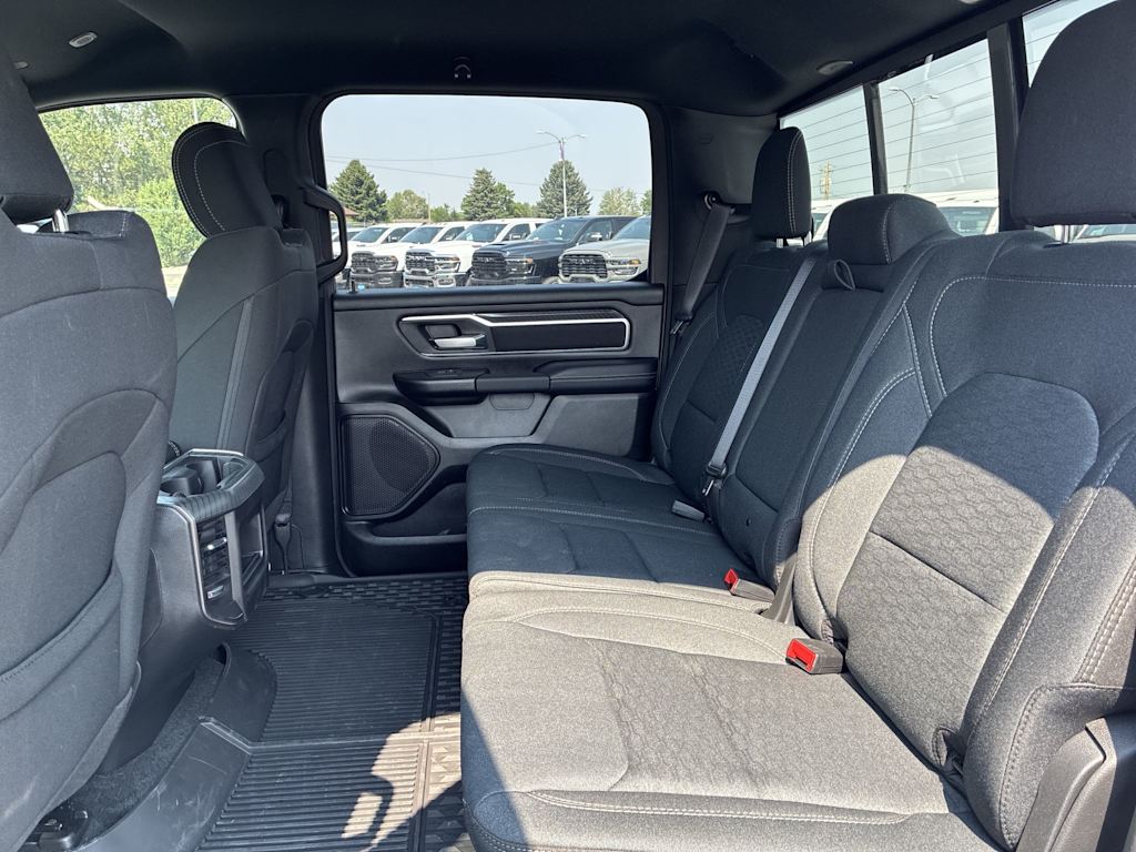 Thumbnail: 2026 RAM 1500 - 11
