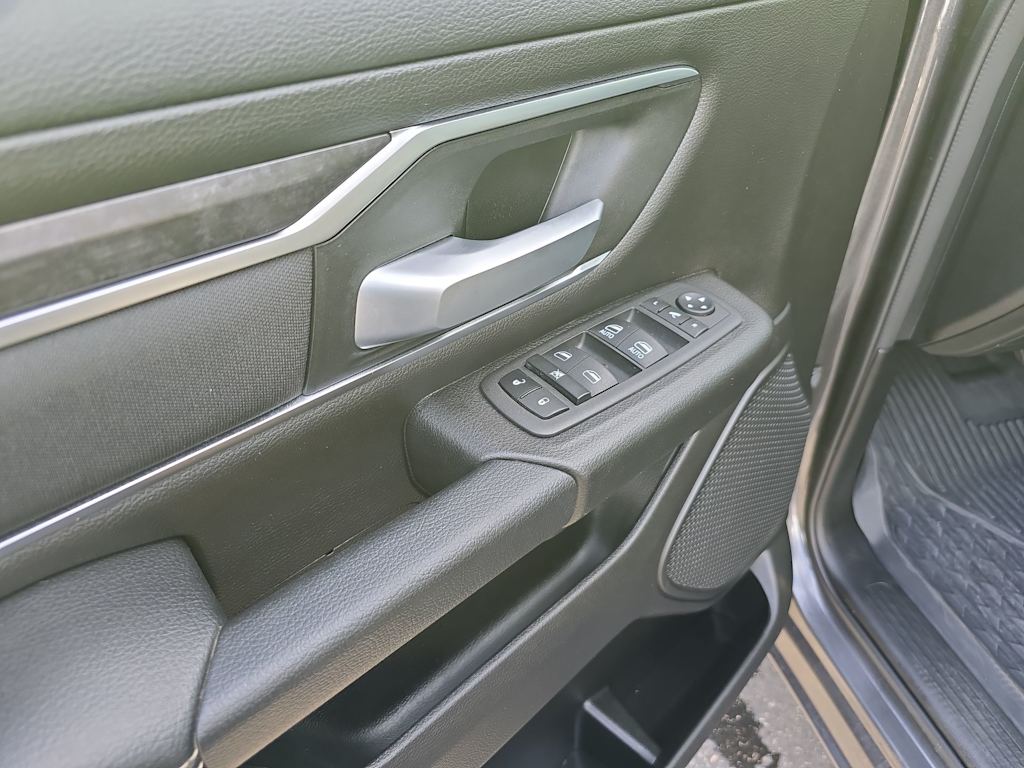 Thumbnail: 2024 RAM 1500 - 20