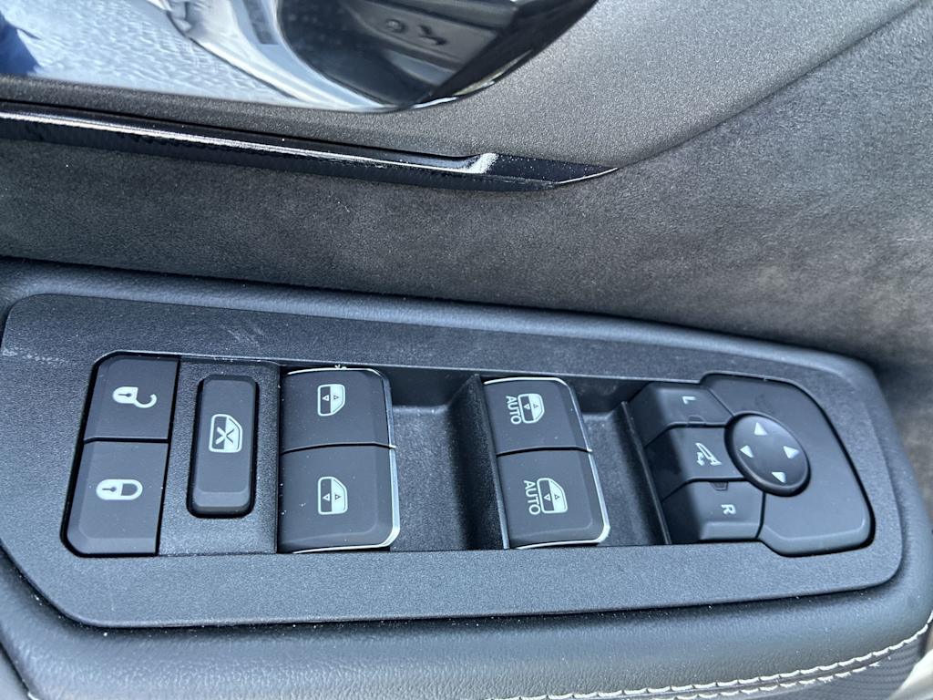 Thumbnail: 2026 RAM 1500 - 20