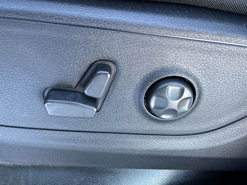 Thumbnail: 2026 RAM 1500 - 19