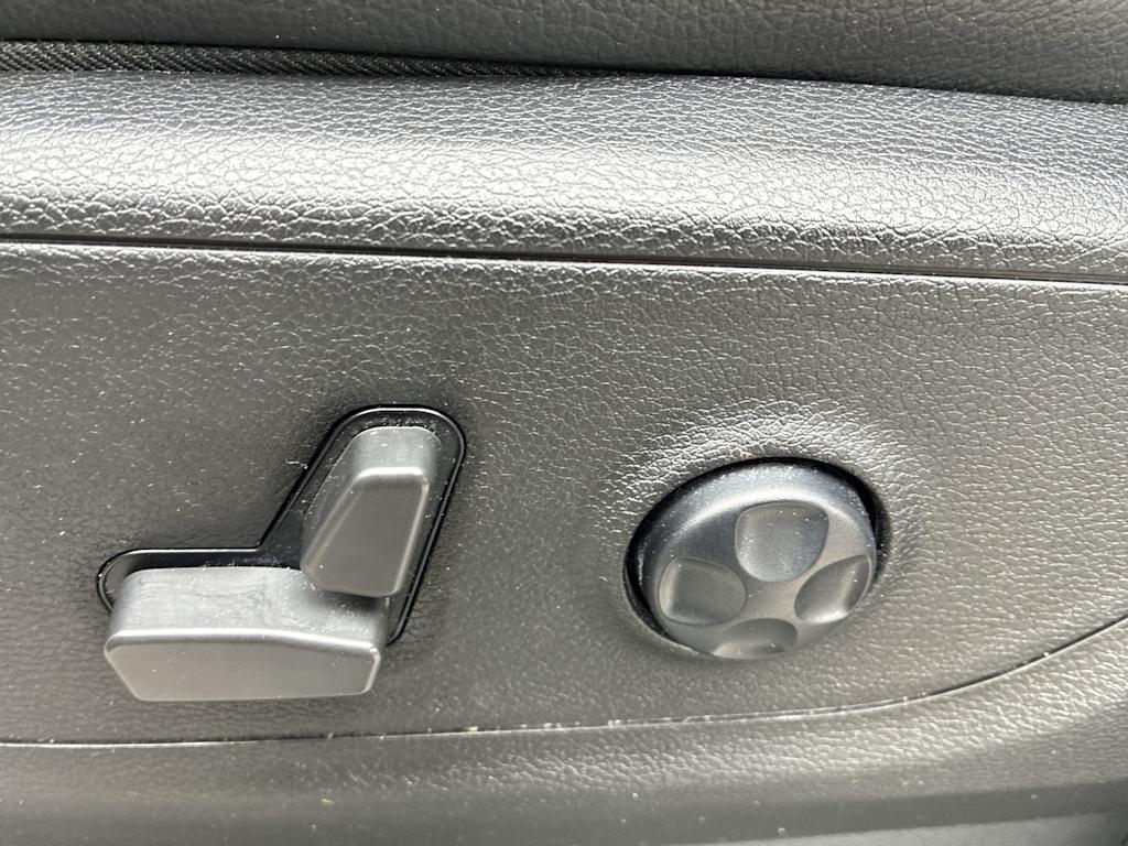 Thumbnail: 2021 RAM 1500 - 20