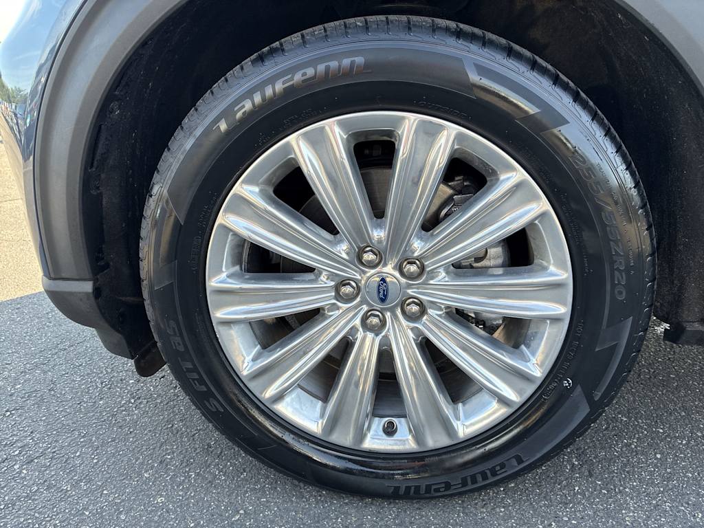 Thumbnail: 2021 Ford Explorer - 7