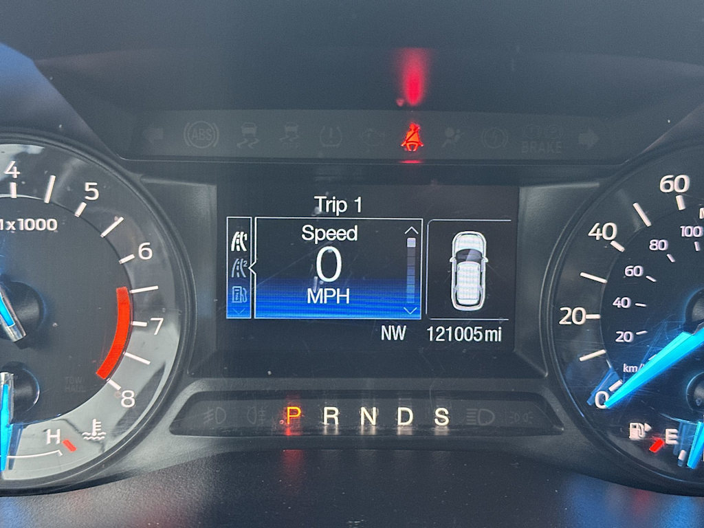 Thumbnail: 2016 Ford Explorer - 12