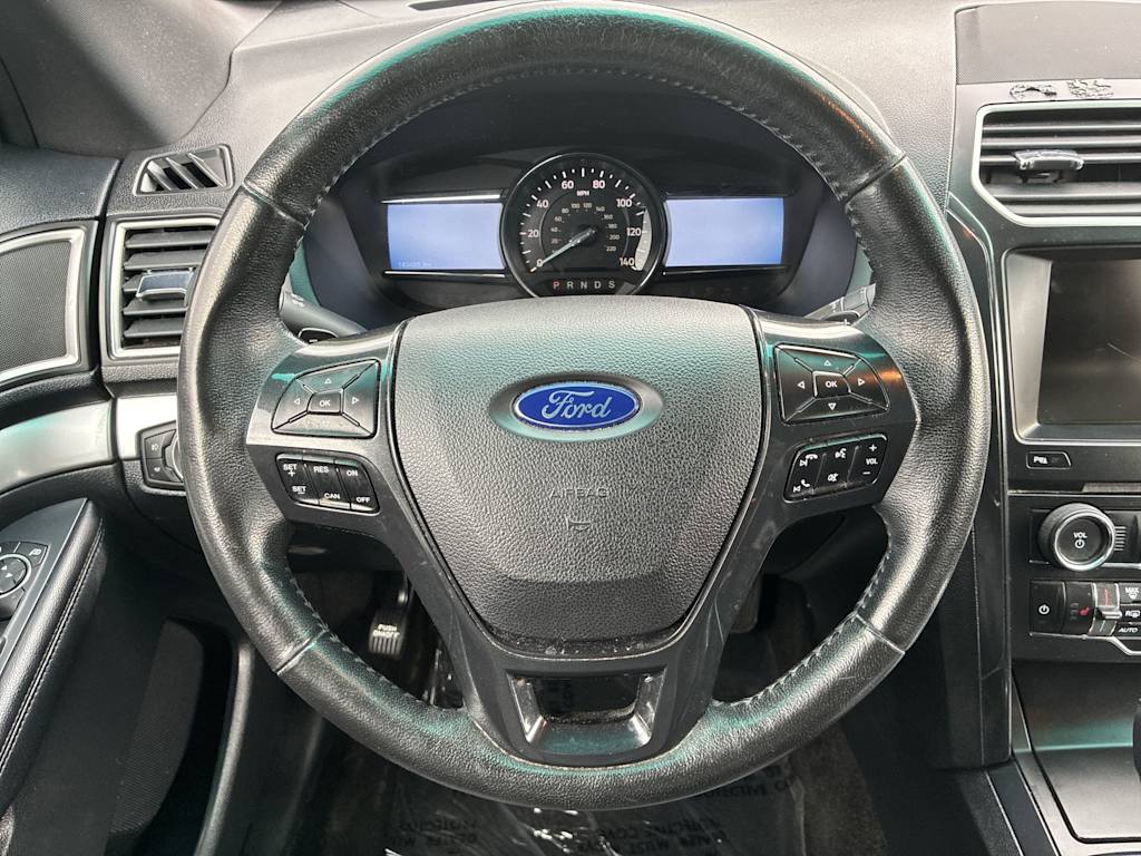 Thumbnail: 2016 Ford Explorer - 2