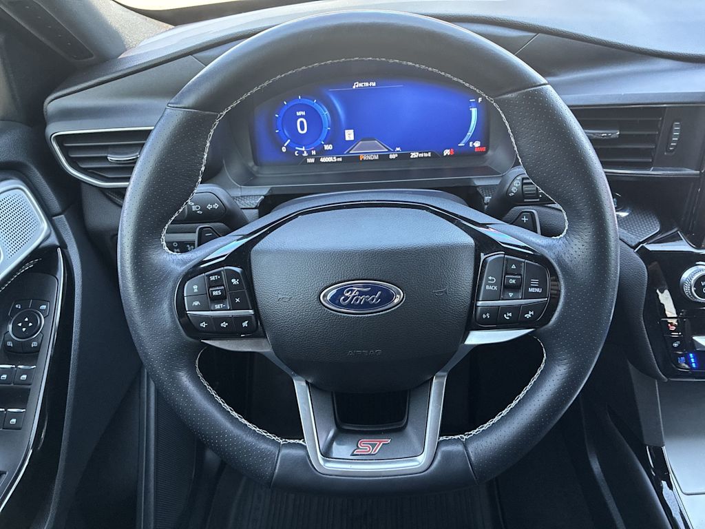 Thumbnail: 2022 Ford Explorer - 2