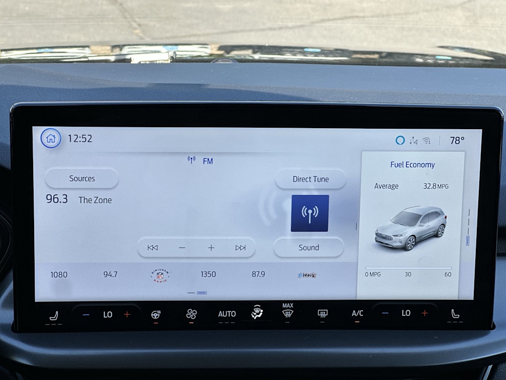 Thumbnail: 2024 Ford Escape - 9