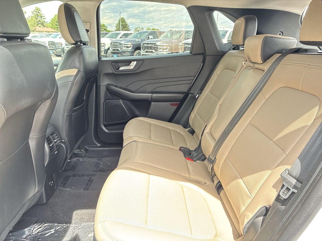 Thumbnail: 2021 Ford Escape - 9