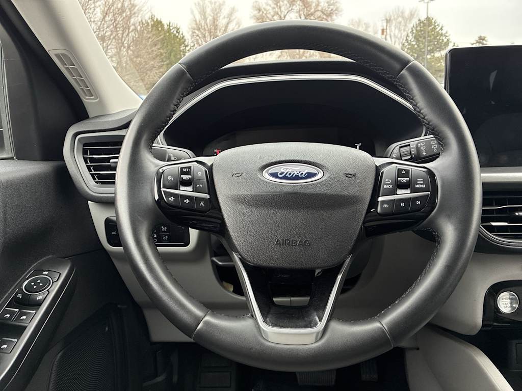 Thumbnail: 2023 Ford Escape - 2