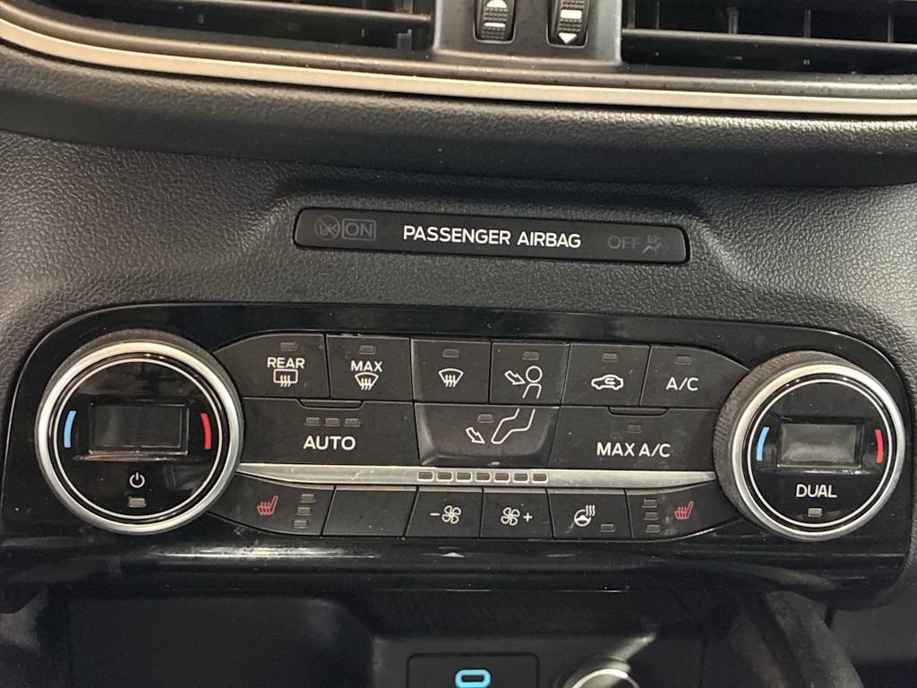 Thumbnail: 2021 Ford Escape - 22