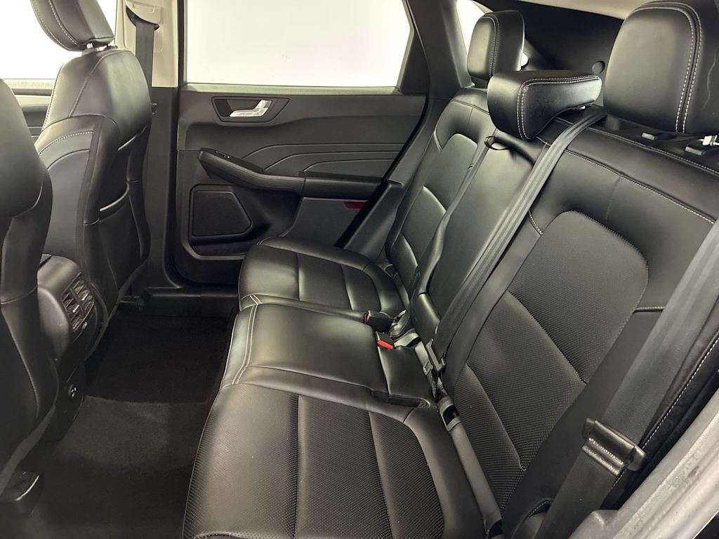 Thumbnail: 2021 Ford Escape - 12