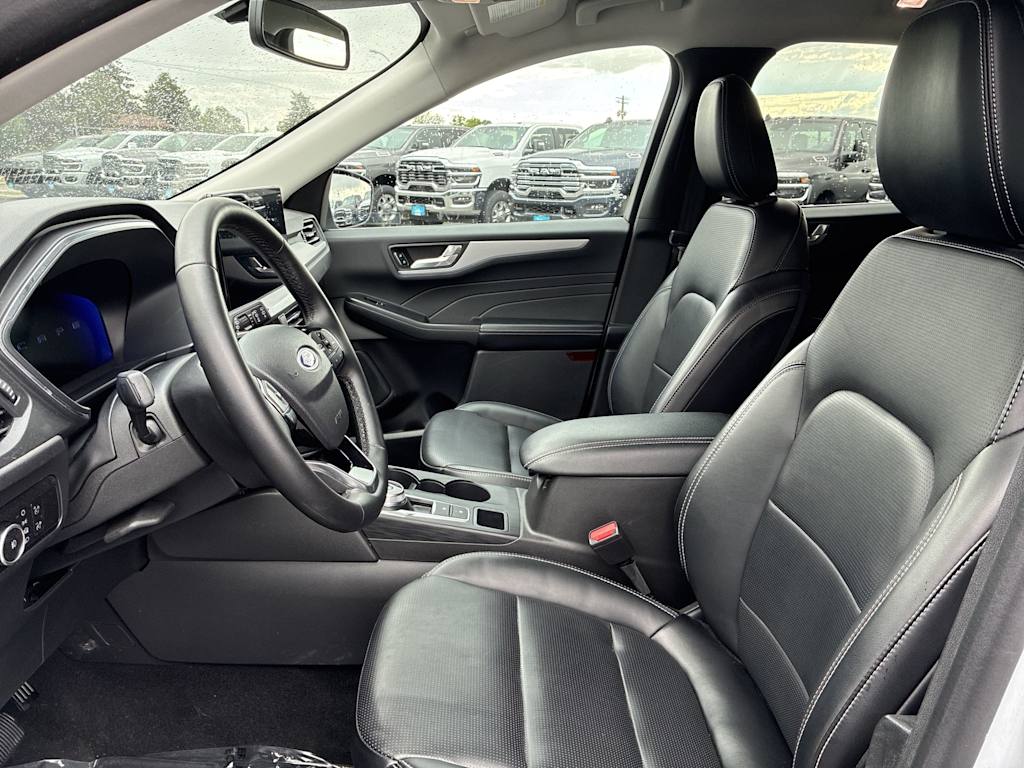 Thumbnail: 2025 Ford Escape - 9