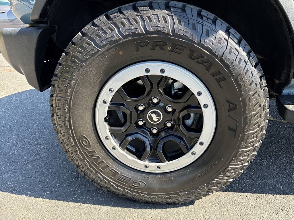 Thumbnail: 2022 Ford Bronco - 6
