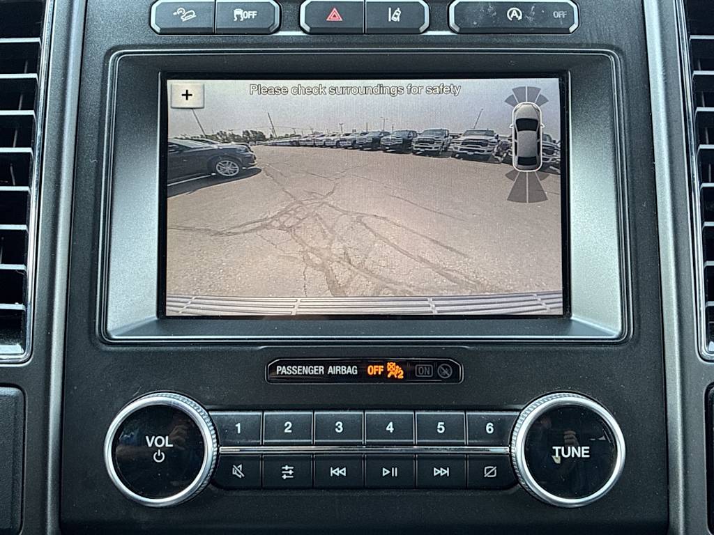 Thumbnail: 2018 Ford Expedition MAX - 24