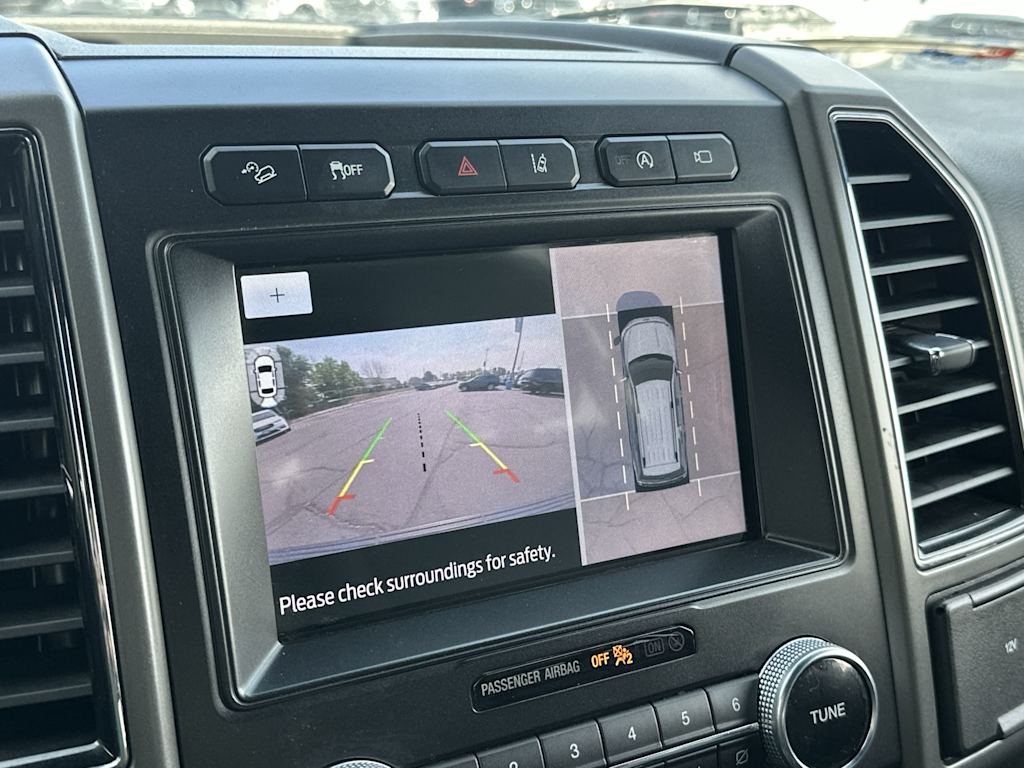 Thumbnail: 2021 Ford Expedition - 25