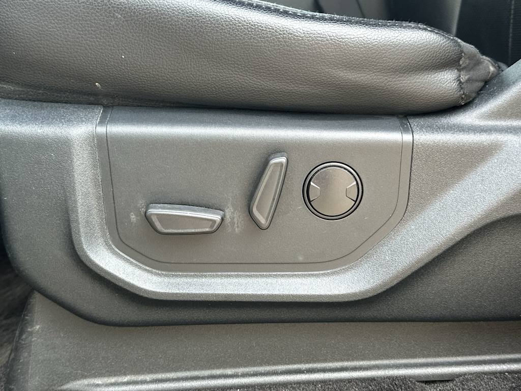 Thumbnail: 2021 Ford Expedition - 19