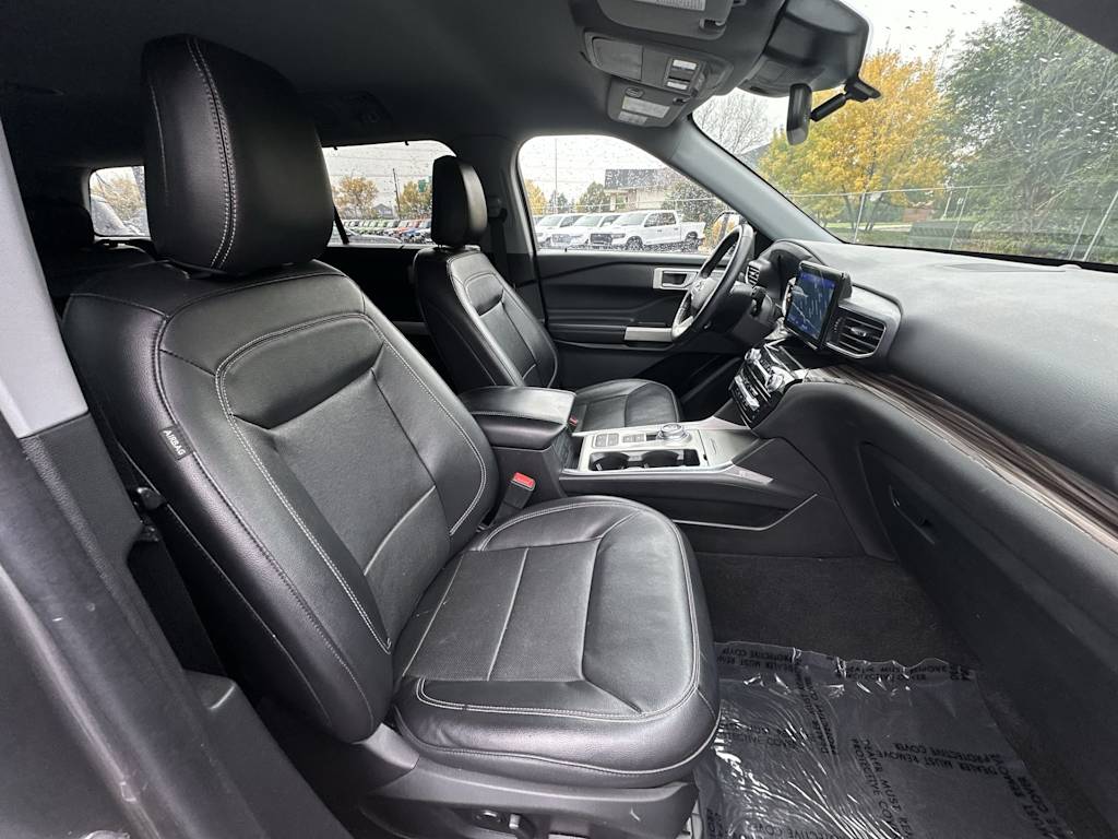Thumbnail: 2023 Ford Explorer - 9