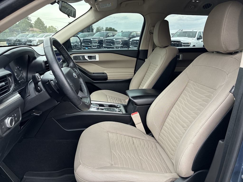 Thumbnail: 2020 Ford Explorer - 8
