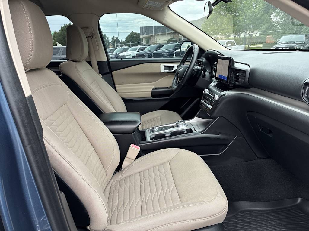Thumbnail: 2020 Ford Explorer - 9