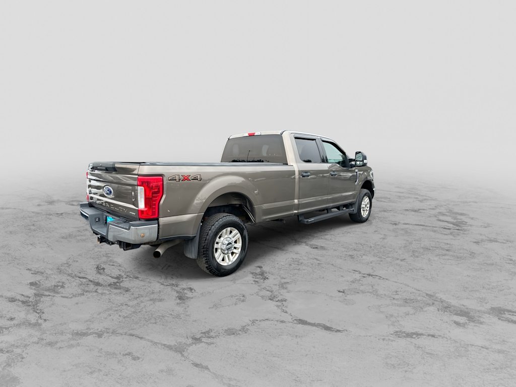 Thumbnail: 2018 Ford F-250 - 14