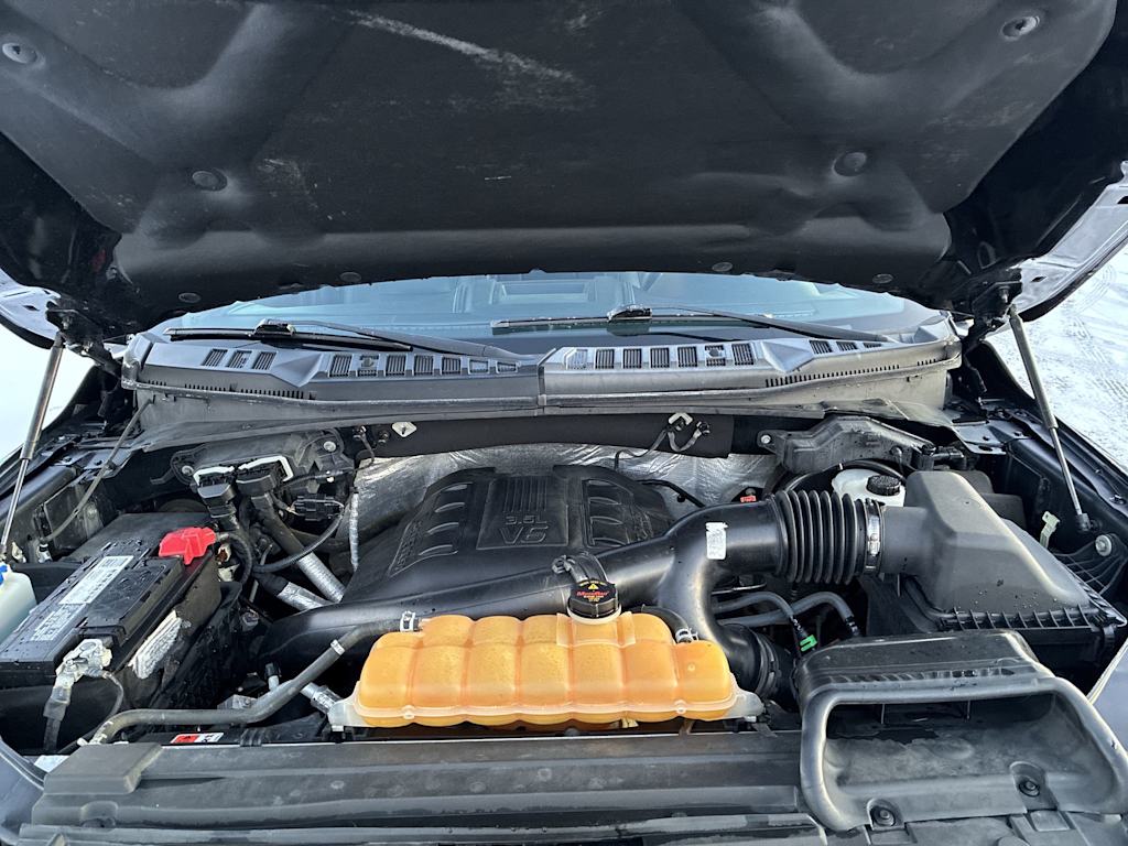 Thumbnail: 2015 Ford F-150 - 9