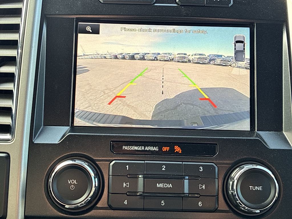 Thumbnail: 2015 Ford F-150 - 22