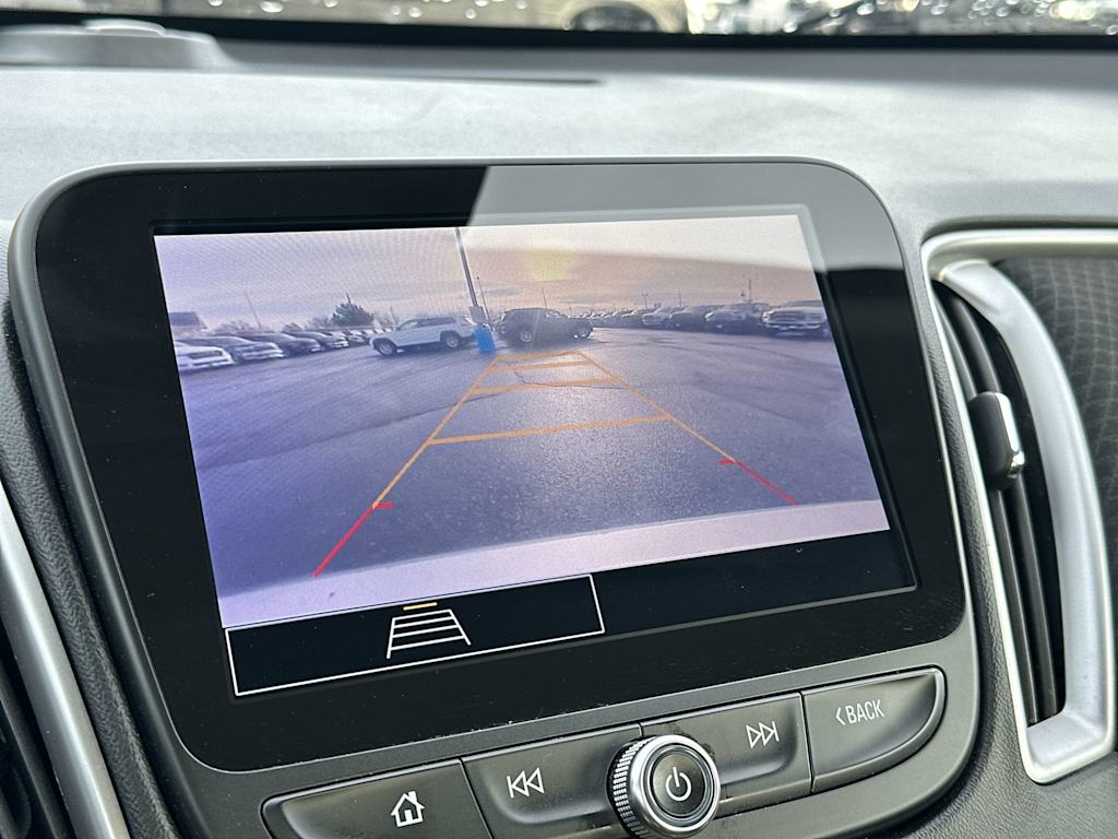 Thumbnail: 2024 Chevrolet Malibu - 23