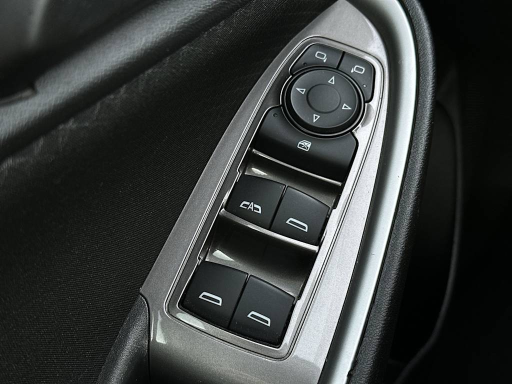 Thumbnail: 2024 Chevrolet Malibu - 20