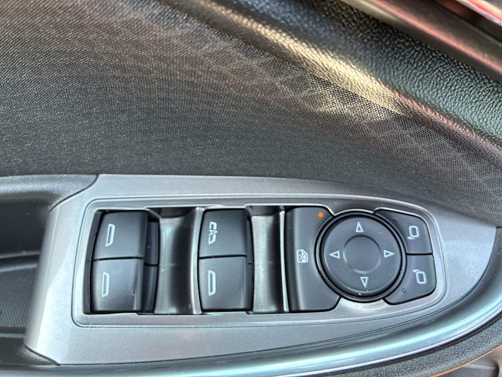Thumbnail: 2019 Chevrolet Malibu - 20