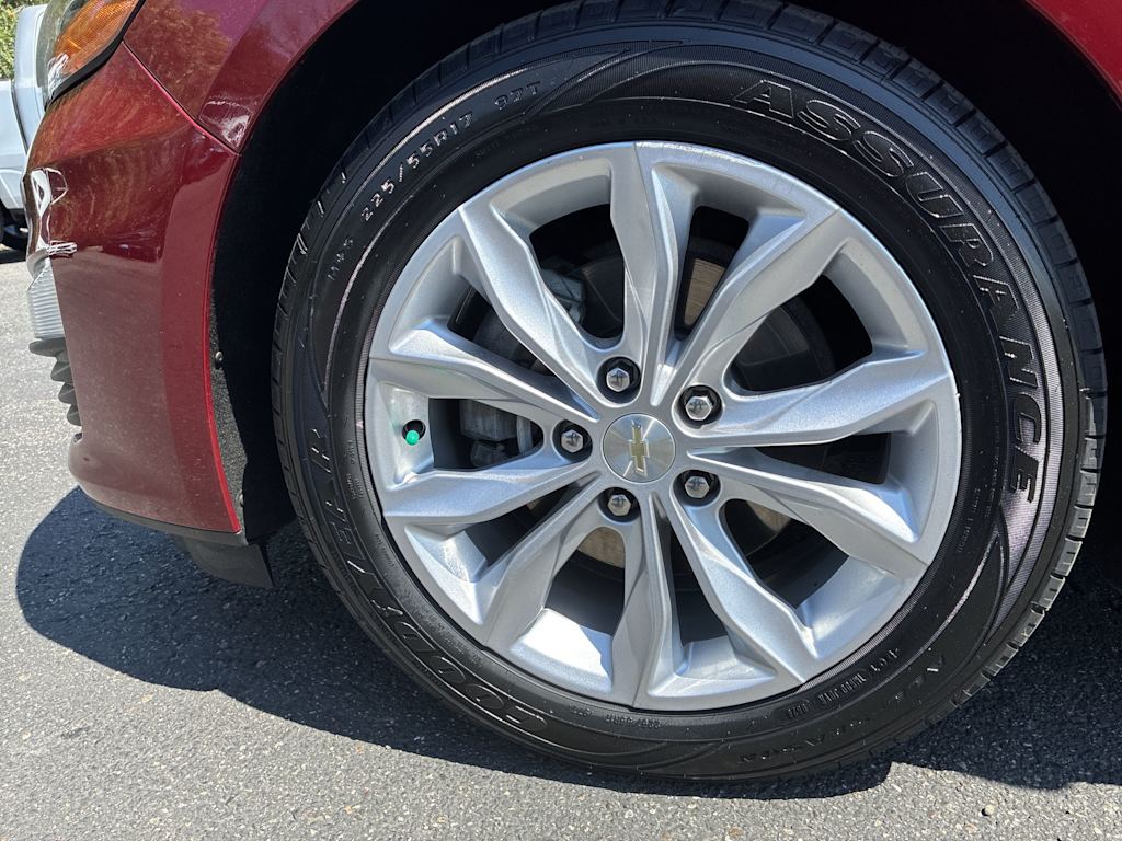 Thumbnail: 2019 Chevrolet Malibu - 6