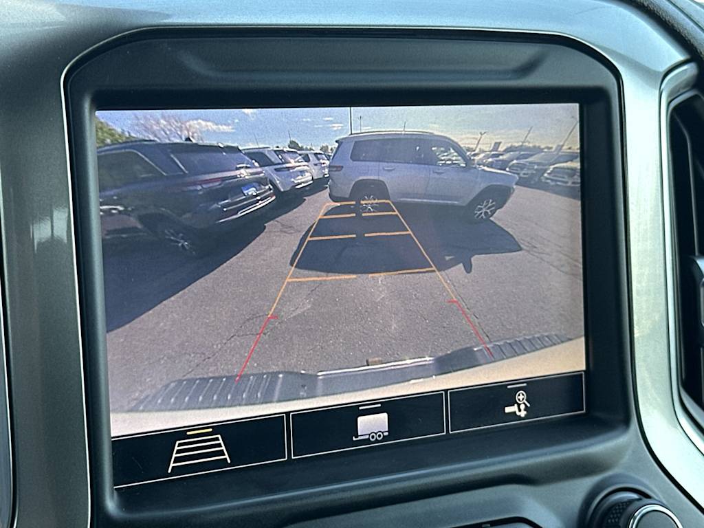 Thumbnail: 2020 Chevrolet Silverado 2500 - 23