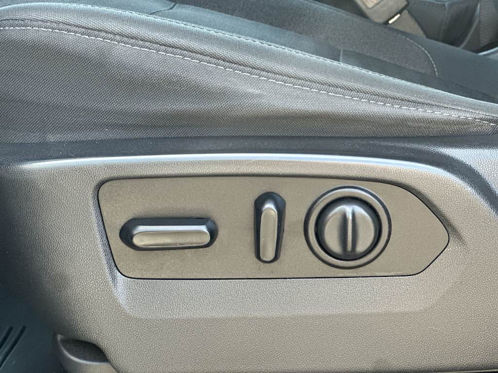 Thumbnail: 2020 Chevrolet Silverado 2500 - 18