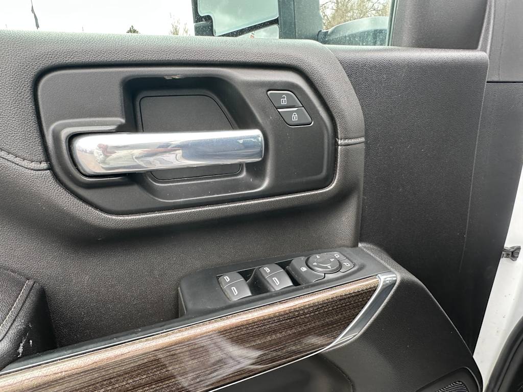 2023 Chevrolet Silverado 3500 LT 20