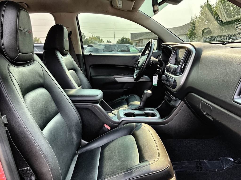 Thumbnail: 2019 Chevrolet Colorado - 9
