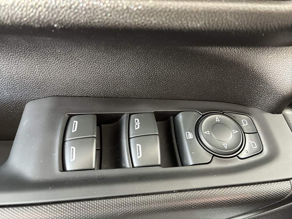 Thumbnail: 2022 Chevrolet Silverado 1500 - 21