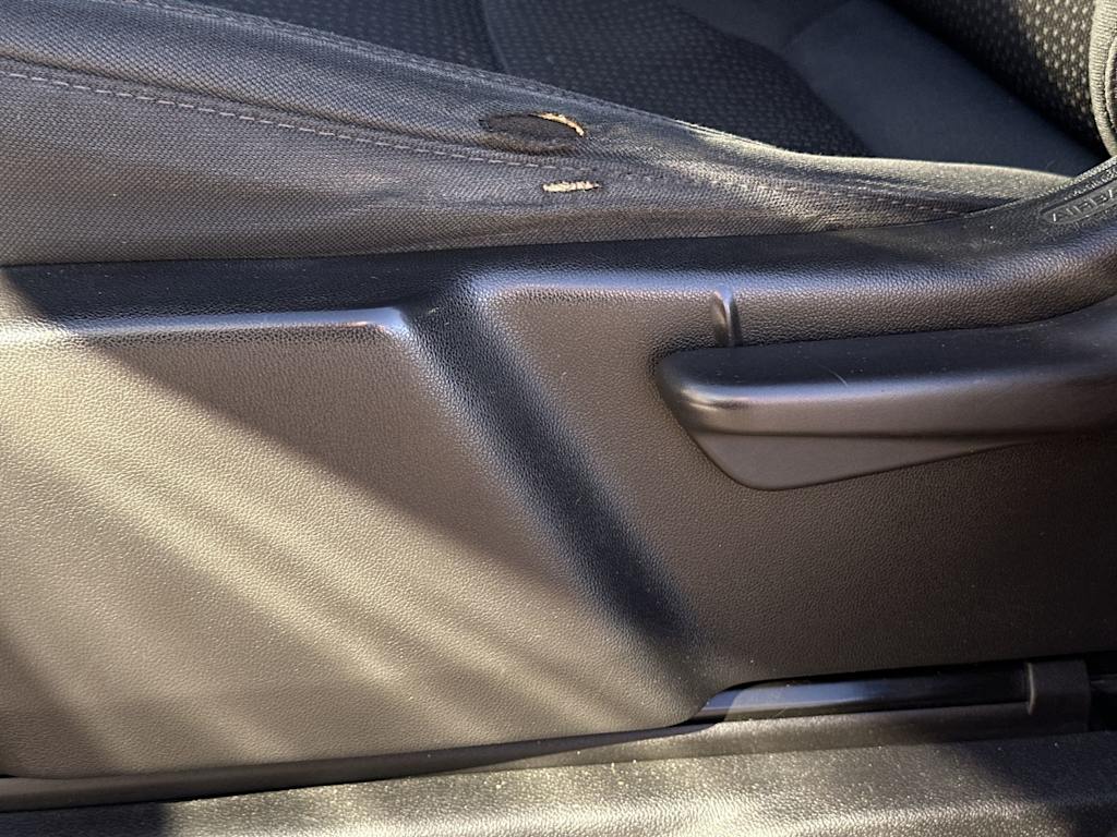 Thumbnail: 2020 Chevrolet Silverado 1500 - 18